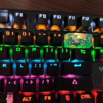 

1Pc 2U Handmade Customized OEM R4 Resin Keycap Keyboard RGB Translucent Keycap