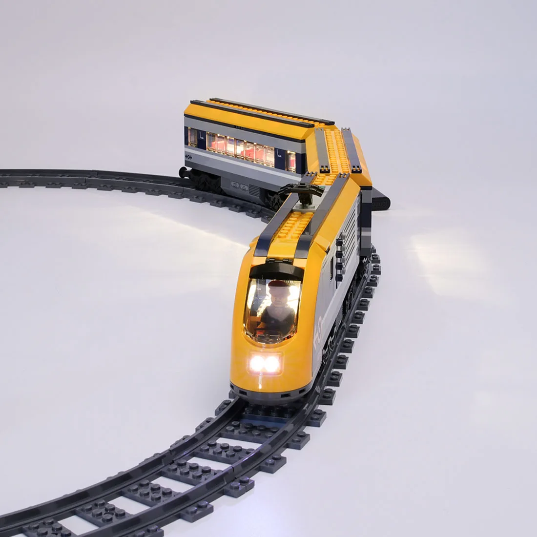 

Small Particles Toy LED Building Block USB Light Accessory Kit For City Passenger Train 60197(LED Included Only,No Block Kit)