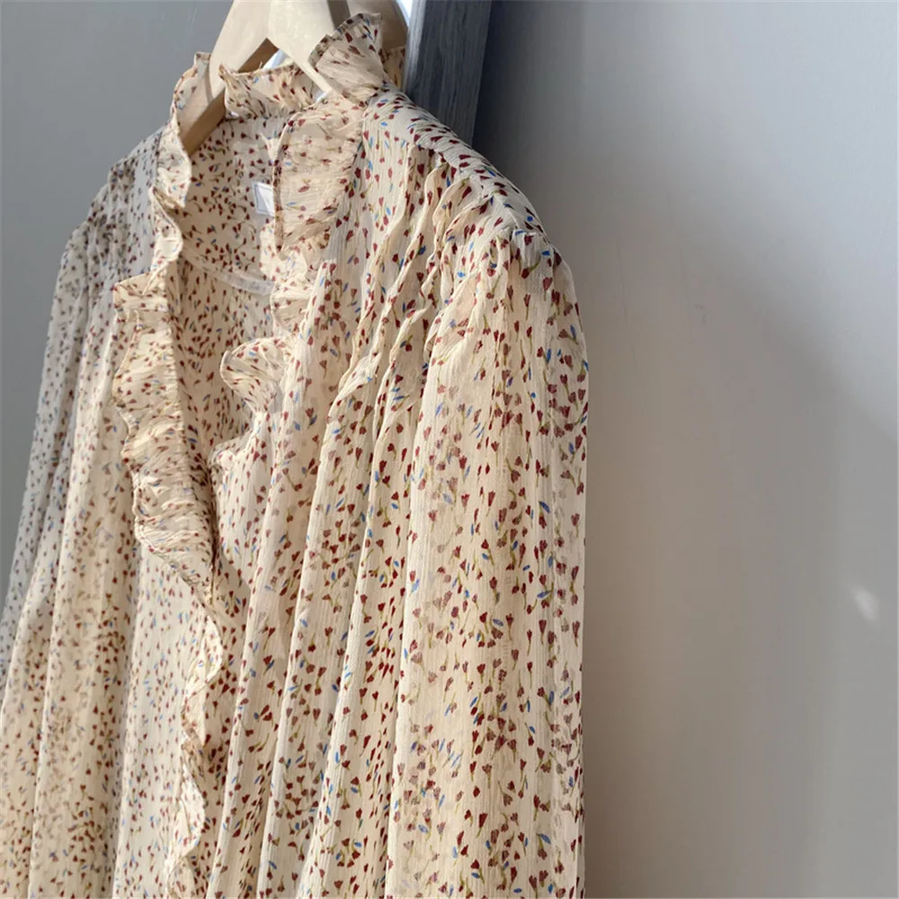 2020 Casual Vintage Chiffon Shirt Blouse Women Floral Printed Lantern Sleeve Women Tops  Blouse V Neck Blusas Mujer De Moda z669 (25)