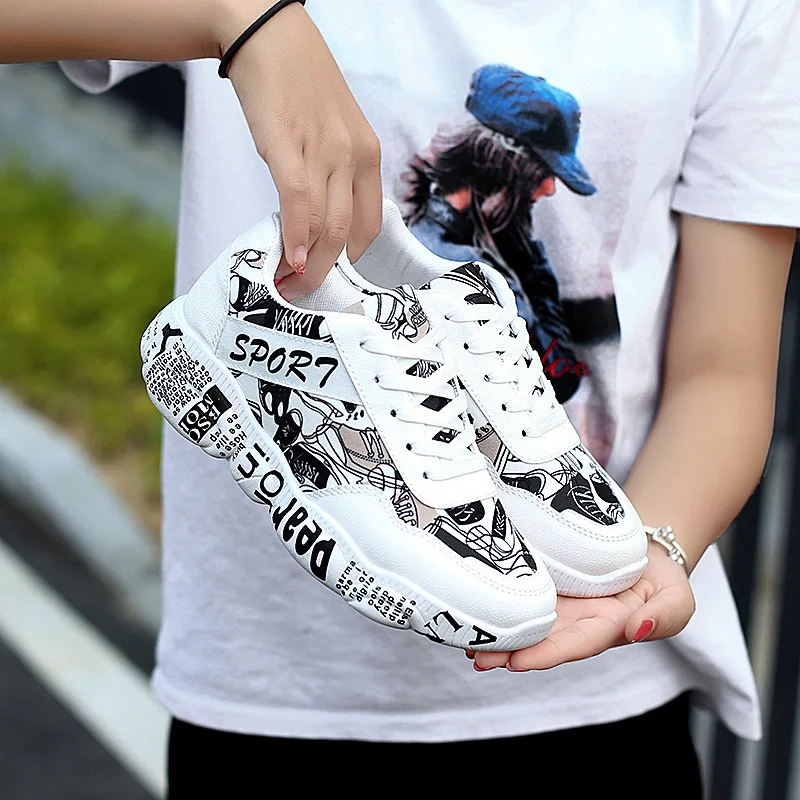 New Style Sports Mesh Running Shoes Low Top Breathable Graffiti Thick Bottomed Sports Running MEN'S Casual Shoes 6808