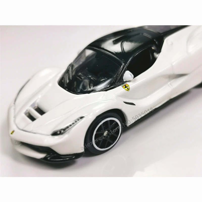 Bburago 1: 64 LA Ferrari 458 модельная форма автомобиля-легкоплавкий Металл Модель Детская игрушка бойфренд подарок имитация сплава автомобиля коллекция