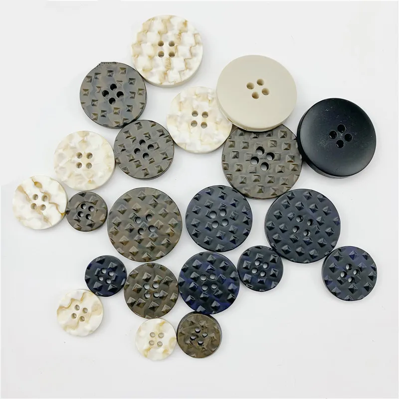 

8/6pcs/lot Round Resin 4 Holes Buttons Sewing Coat Suit 3 Sizes Decorative Button for Clothing DIY Suit Coat Garment Accessories
