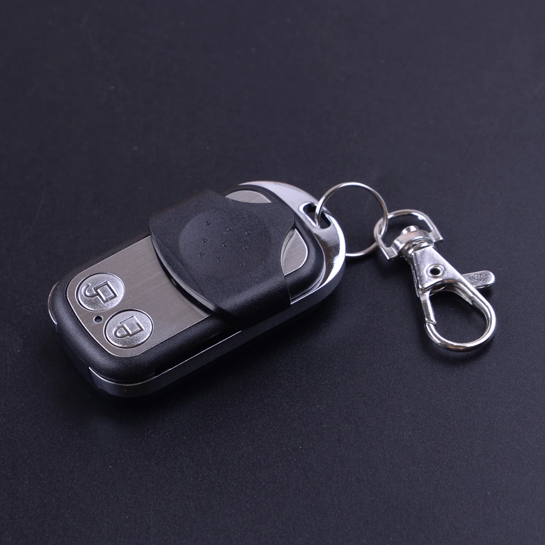 

beler 433Mhz 12V 2 Button Garage Door Gate Wireless Remote Control Key Switch Fit for Most Garage Doors