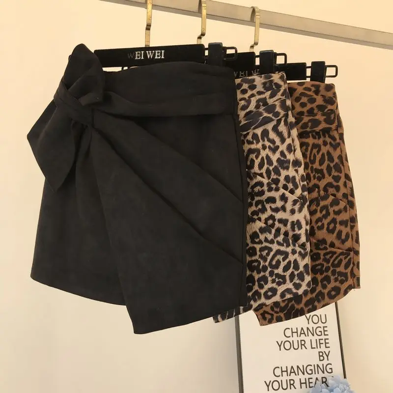 Осень-зима мини-юбка женские Высокая Талия Короткие с мешковатой юбкой в стиле хип-хоп Женщины Нерегулярные на шнуровке юбки с леопардовым принтом, Для женщин - Цвет: Черный