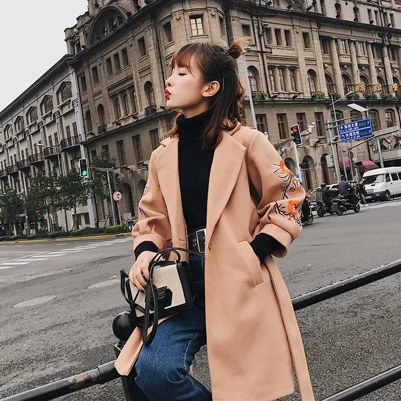 F6174 Южная Корея Dongdaemun осень и зима стиль вышитая лампа рукав шерстяная Женская куртка длинный Дафлкот