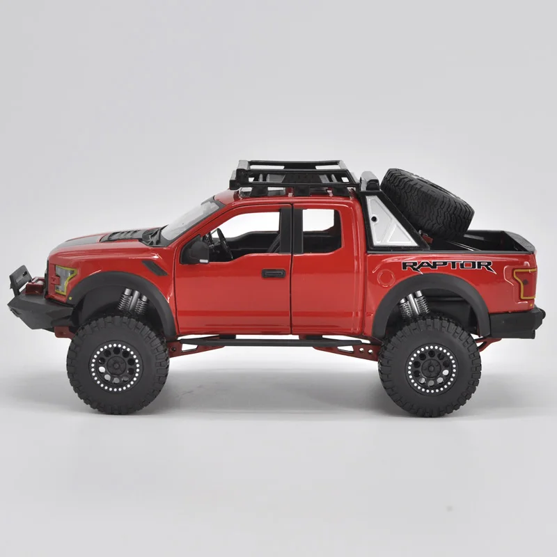 1:24 красный F150 SVT Raptor грузовик модели автомобилей, литой пикап внедорожные металлические модели для подарка