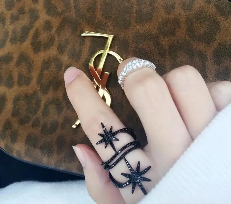 1568005172_1592299559_2