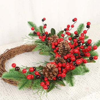 

Simulated Wreath Versatile Wall-mounted Pine Berry Decorative Garland Christmas Home Door Window Hanging Decorations