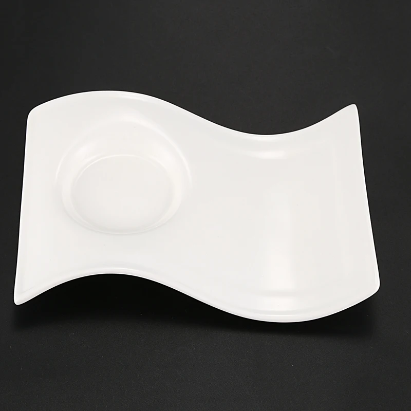 Creative Wave Ceramic Fancy Coffee Cup and Saucer Set European Small Luxury Couple 200 Ml Coffee Cup