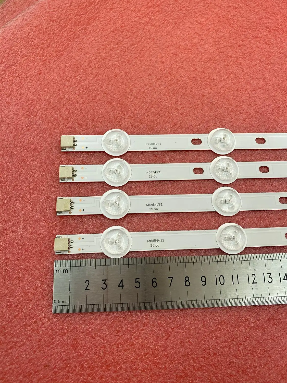 Светодиодная лента для подсветки 32PFL3507 32LM340T 32PHG4900 LE32D1352 LE32H1461 32LM3400 32LS3400 6916L 0923A 0881A