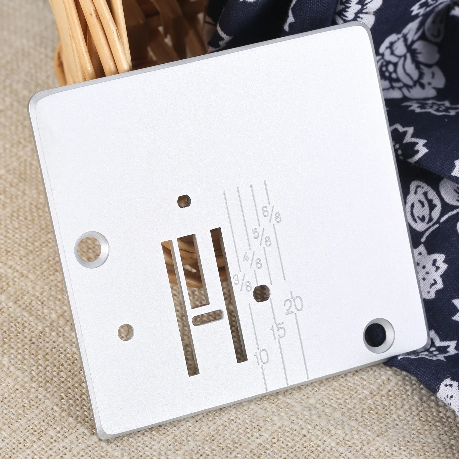 Placca Ago In Metallo Per Macchina Da Cucire Domestica #730027007 649005004 98-730027-00 Misura Atlas Elna Janome/Newhome Kenmore Necchi Pfaff