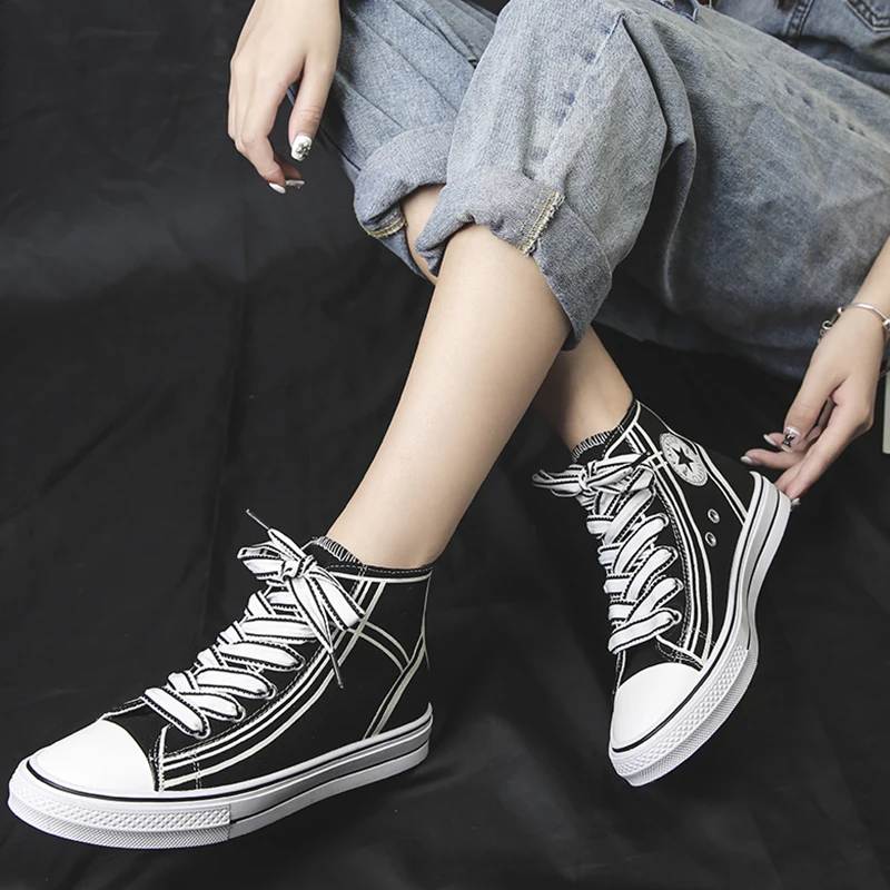 White Women High-top Canvas Shoes Black Comfortable Sneakers Vulcanize Casual Shoes Chaussure Lace-up Ladies Trainers Footwear