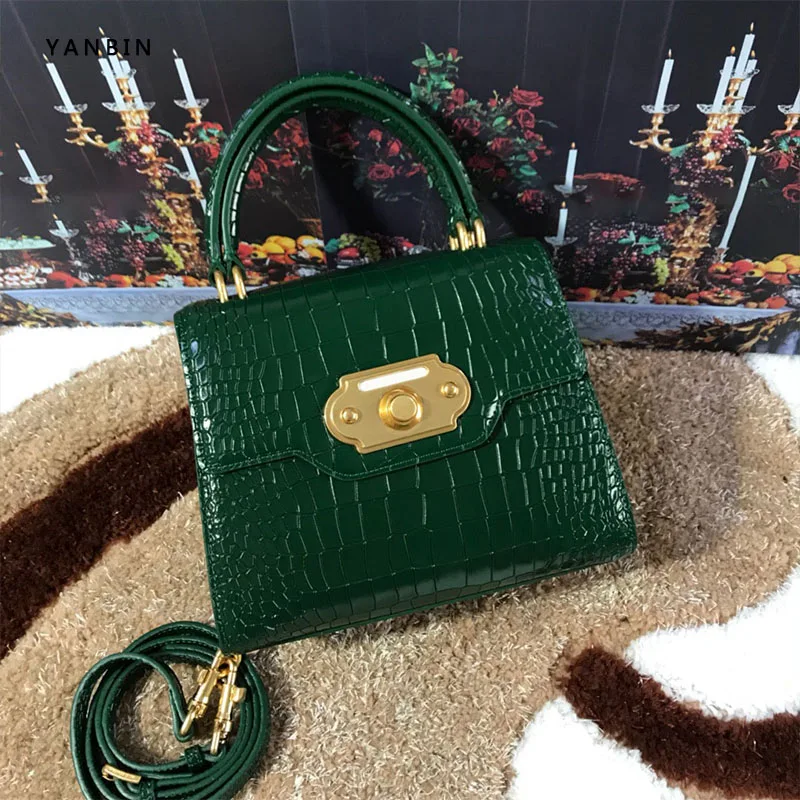 

British Fashion Simple Small Square Bag Women's Designer Handbag 2019 High-quality Genuine Leather Mobile Phone Shoulder Bags