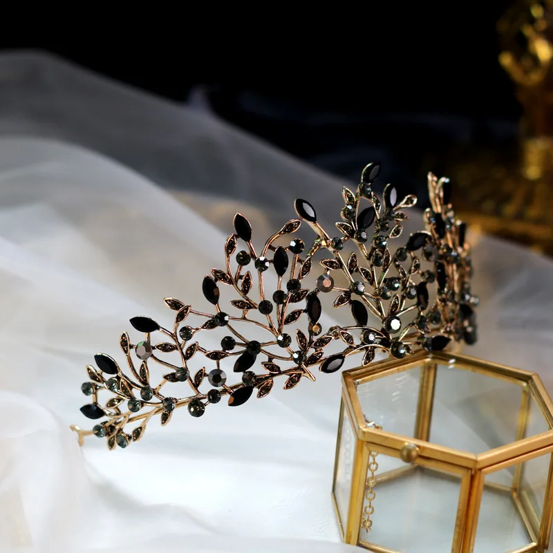 

Black Color Hair Crown Vintage Style Tiara Queen Crowns And Tiaras Princess Diadem Leaves Wedding Dress Accessories