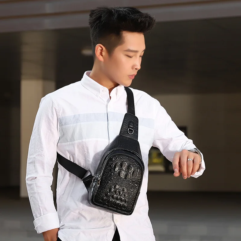 

Crocodile Pattern Chest Pack 2019 Winter New Style Retro Multi-functional Waterproof Men Chest Bag Messenger Bag