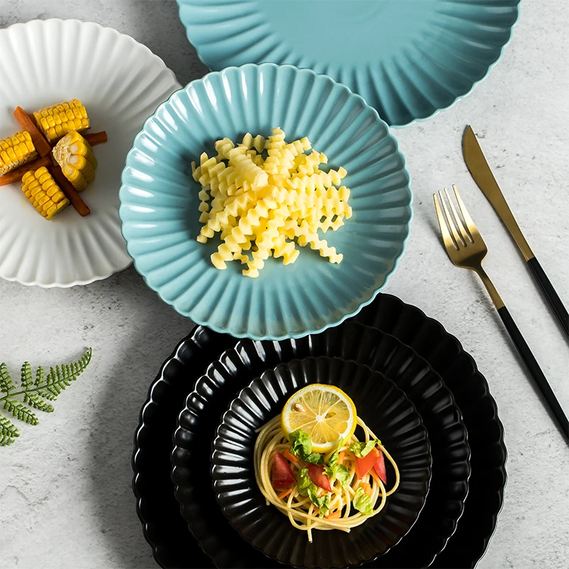 

Ceramic Dessert Plate Flower Shape Dish for Store Kitchen Black Pink White Blue Color Steak Food Plates Dropshipping