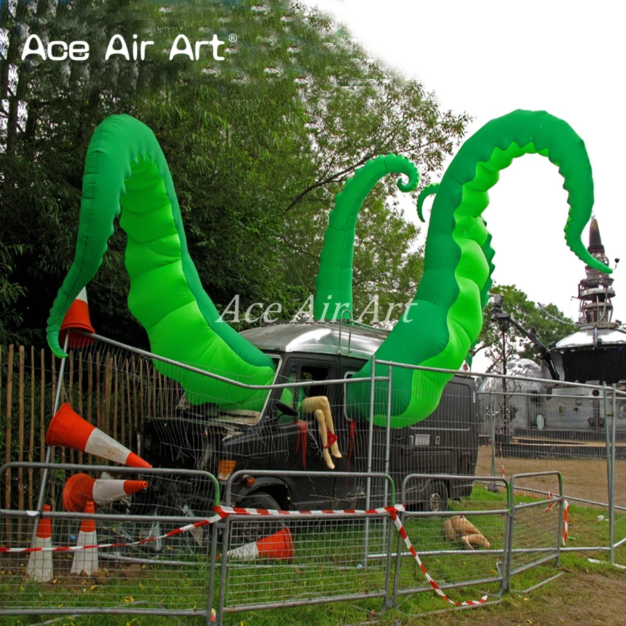 Giant-outdoor-roof-decor-inflatable-advertising-replica-Kraken-octopus-tentacles-model-for-street-event-festival-decoration