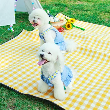 

20 The New Spring and Summer Dog Dress Sunflower Hipster Lattice Teddy Skirt Pet Clothes