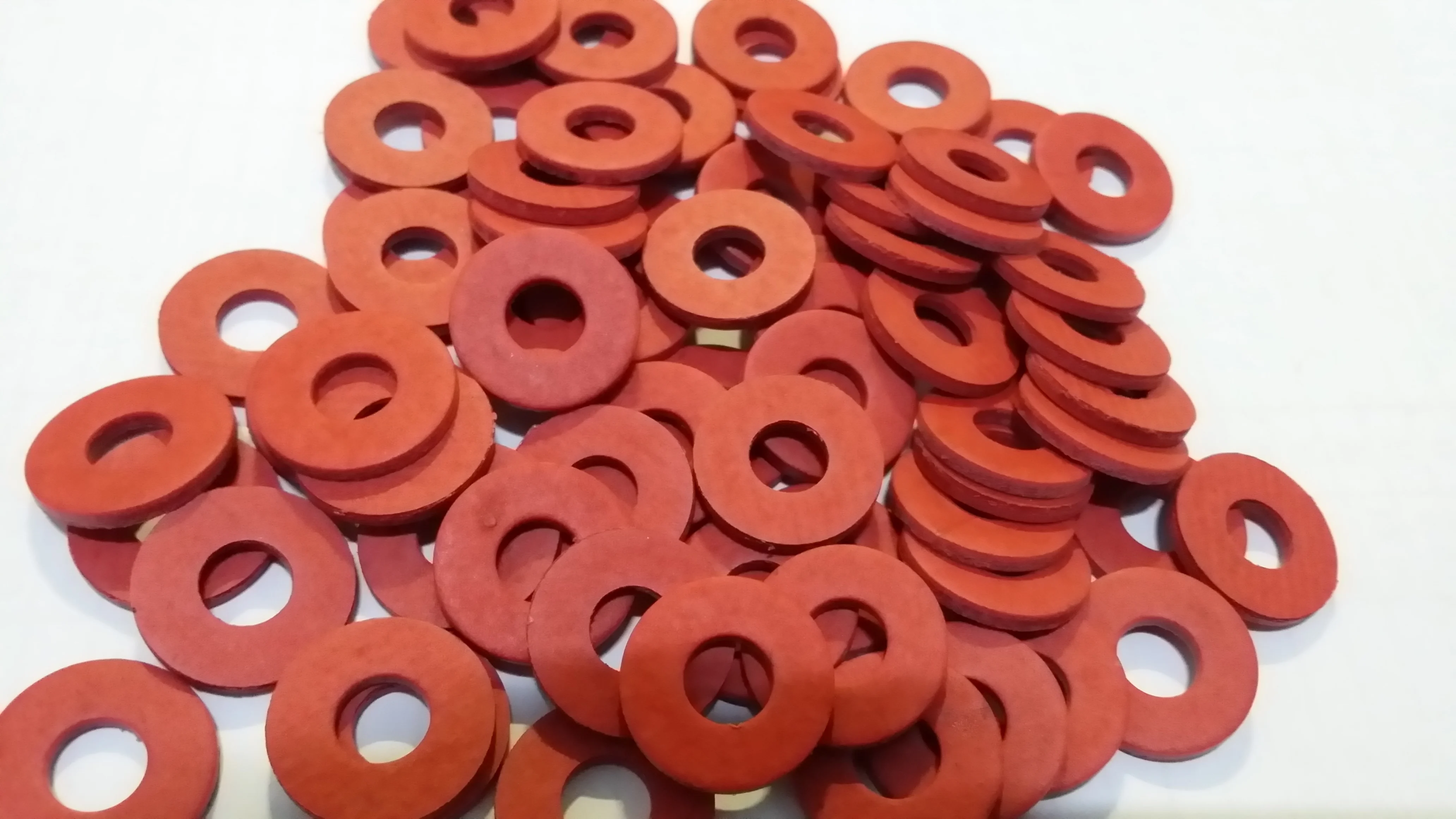 

100pcs Steel Pad Insulation Washers Red Steel Paper Meson Gasket Spacer Insulating Spacers