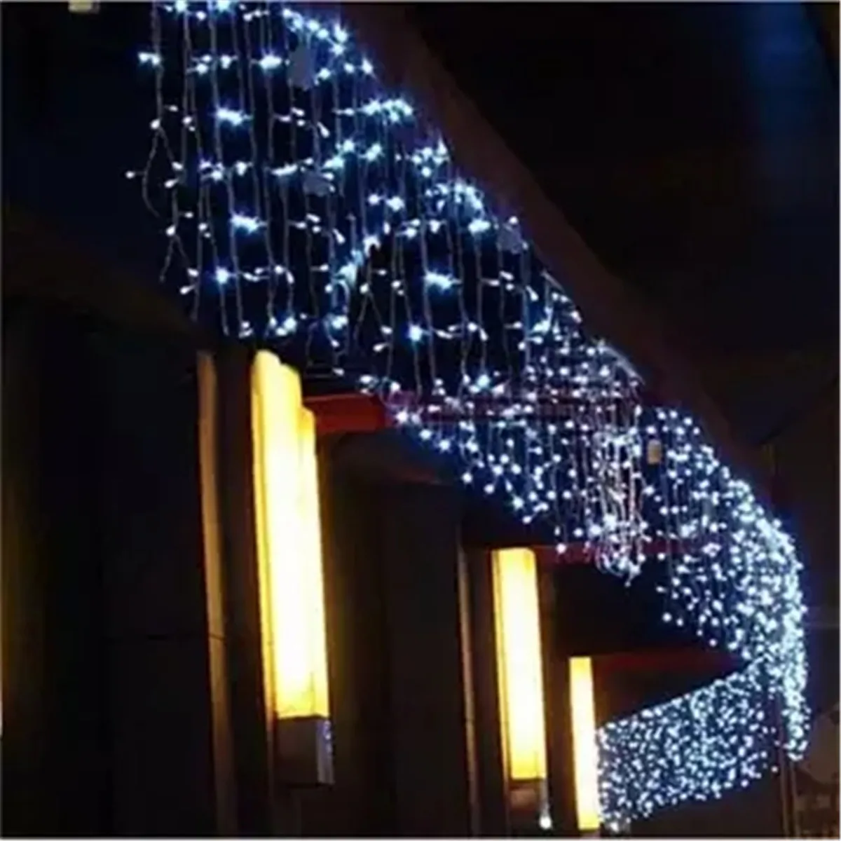 

Valentine Garland LED Curtain Icicle String Light 110V/220V LED String Lights Party Garden Stage Outdoor Decorative Light