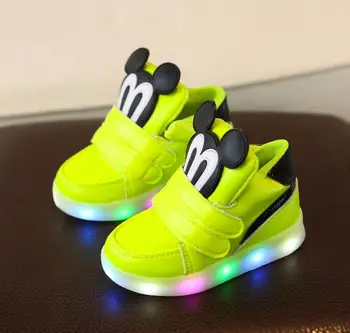 

1-6 years Kids Luminous shoes Sneakers Boys Girls Casual Led Shoes Boys Glowing Sneakers Children Cartoon Mickey Lighted Shoes