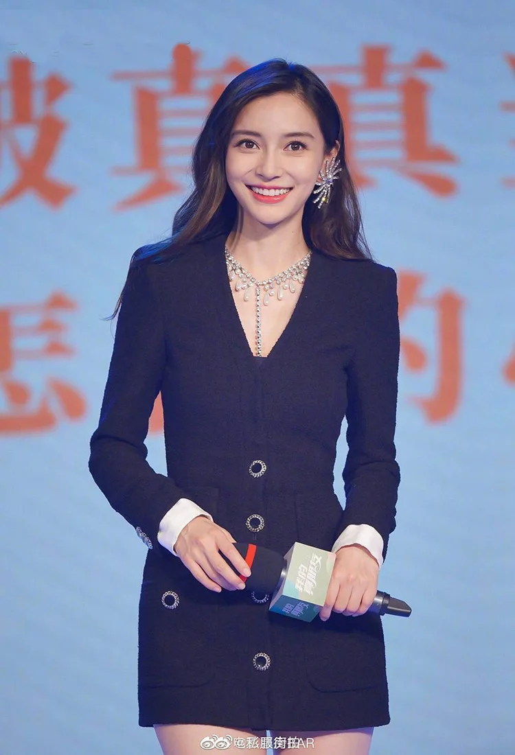 Angelababy Yang Ying с осенним модным дизайном женский v-образный вырез с длинным рукавом Пряжка Тонкий шерстяной топ
