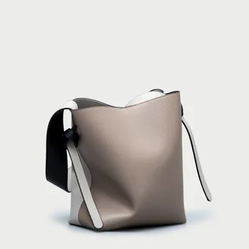 

2020 new simple bucket bag, fashionable Korean version, large leisure bag, large capacity shoulder bag