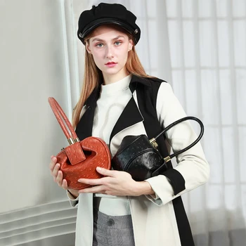 

Mini Round Ostrich Leather Handbags Women 2019 Genuine Leather Ladies Hand Bags European American Fashion Retro Niche Design Bag