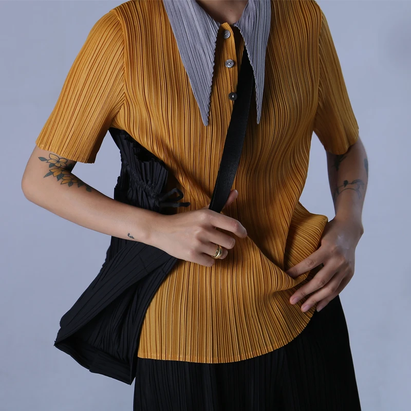  LANMREM 2020 Fashion New Pleated Shirt Women Hit Color Collar Short Sleeve Fold Blouse Famale High 