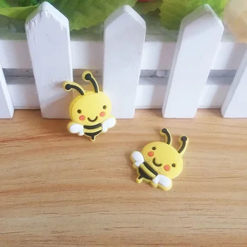 

10Pcs/lot Cute Yellow Bee Soft Silicone Flatback Cabochon PVC Rubber Decoration Craft DIY Scrapbooking Hair Accessories 24*35mm