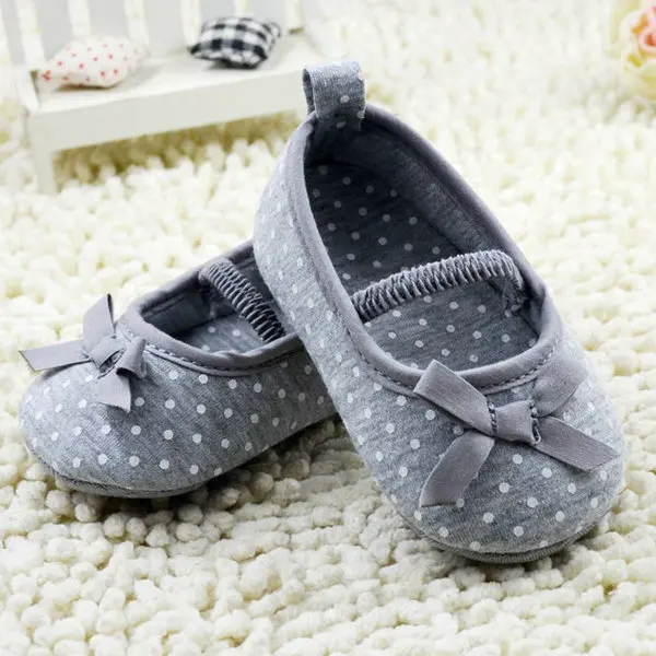 Высококачественный новорожденный препакер для девочек детские туфли для принцессы обувь для малышей с бабочками и цветами# E