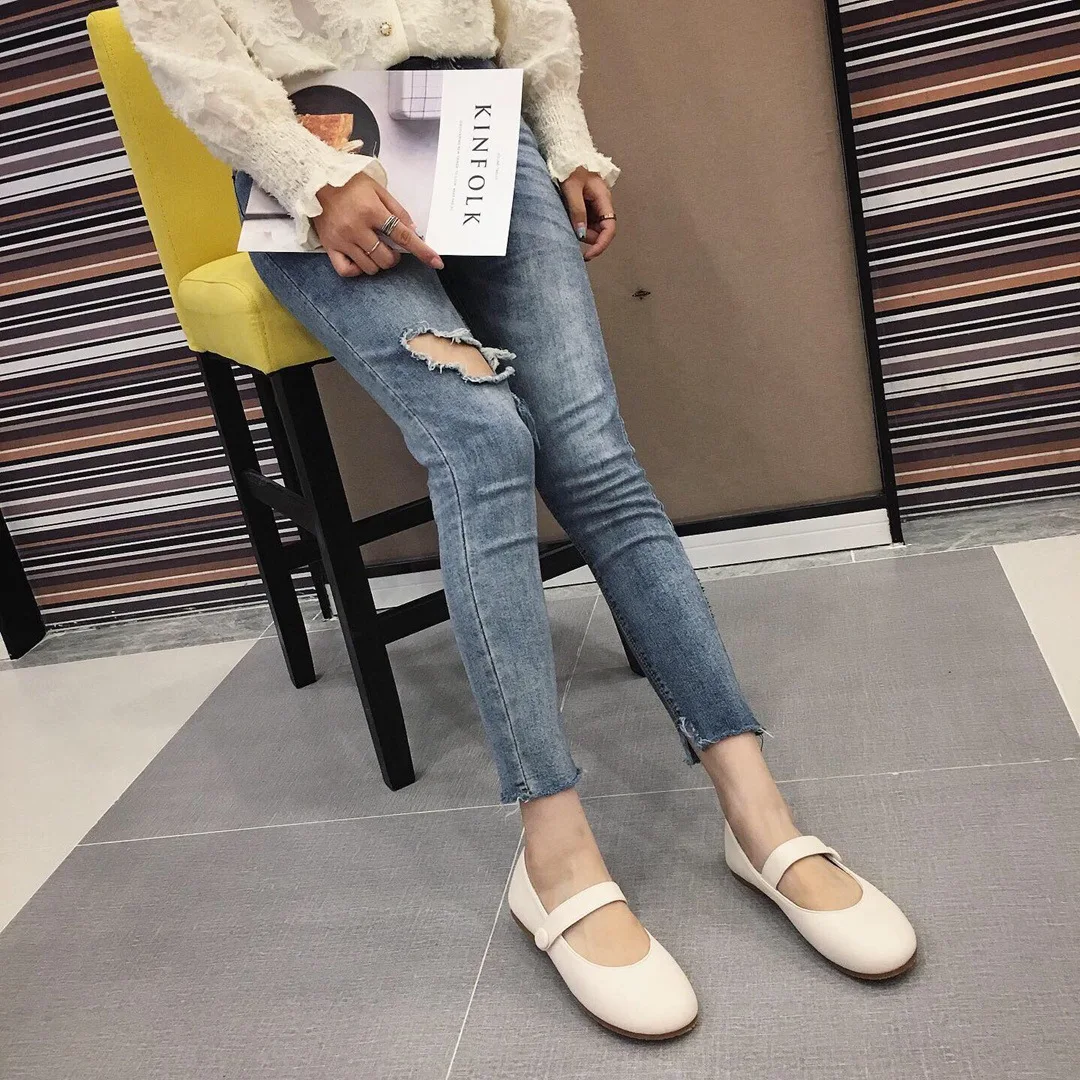 

2019 Autumn Korean-style Elegant A- line with Side Buckle round-Toe Cute Not Only Shoes Grandma Shoes Mules Shoes Flat Heel Sing