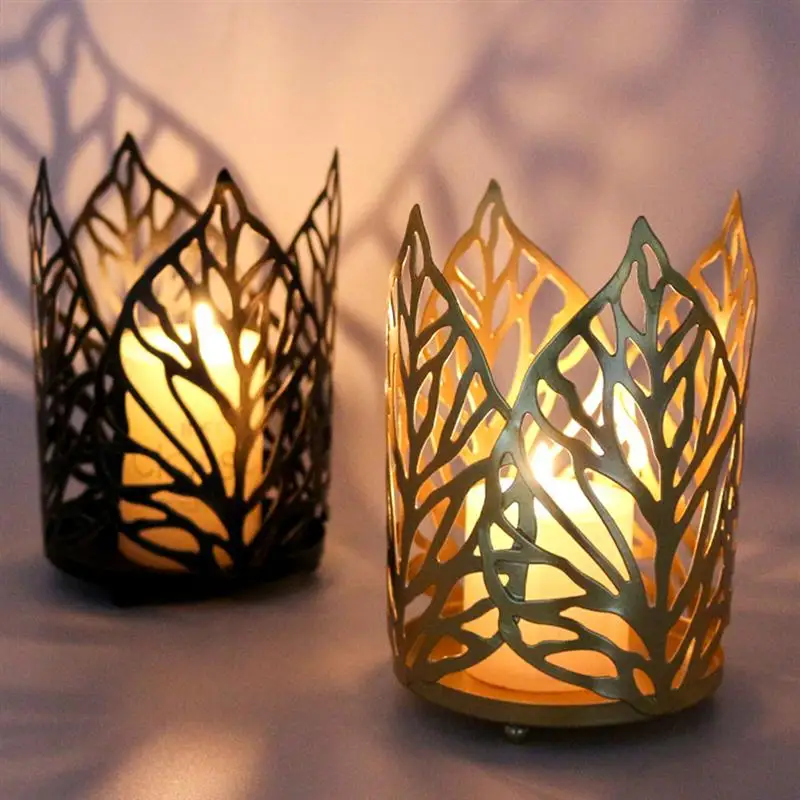 Candlestick Iron Retro Hollow Leaf Decorative Desktop Ornament for Home (Black) | Дом и сад