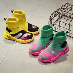 Спортивная обувь для мальчиков 2019 г. Новые осенние детские летающие кроссовки высокие носки для девочек детские дышащие мягкие беговые