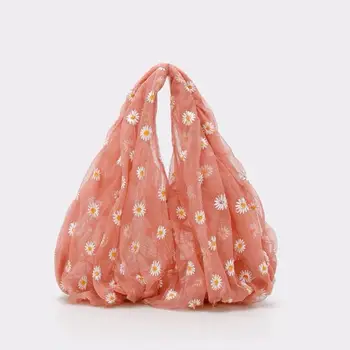 

2020 Summer Embroidery Little Flower Women Handbag Daisies Cute Shopping Bag Ladies Flowers Large Capacity Shoulder Bags Totes