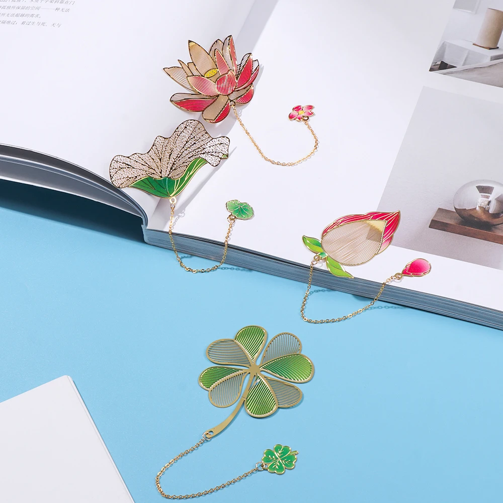 Metal Bookmark Chinese Style Vintage Creative Lotus Flower Rose Leaf Vein Hollow Pendant Apricot Leaf Bookmark Gifts 1 Pcs metal bookmark