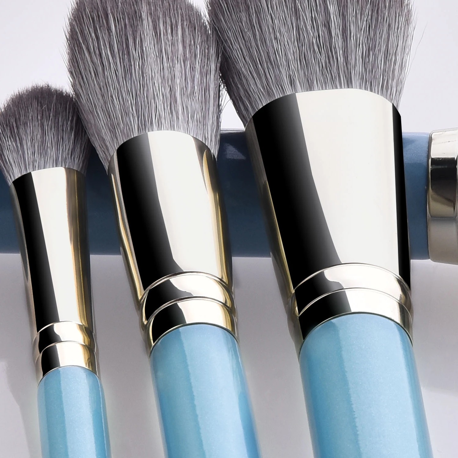 13Pcs Professional Makeup Brush Set Advanced Blue Loose Concealer Eye Shadow Eyebrow Refreshing Makeup Brush Beauty Makeup Tools