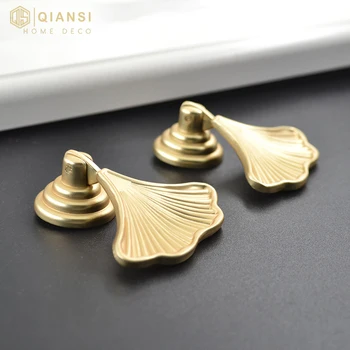 

Qiansi New Fashion Creative Design Ginkgo Leaf Fan-shaped Furniture Handle Dresser Drawer Miniature Hand-drawn Cabinet Handle