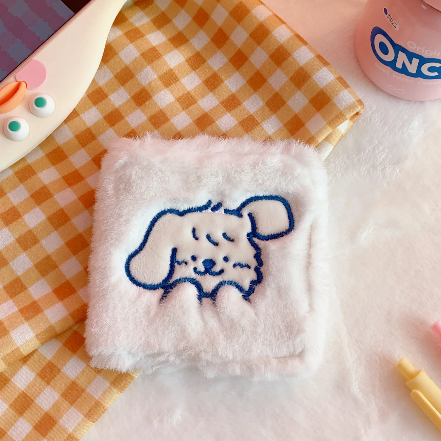 7b3efcd3a7d8a74287edfdb64f5fb1