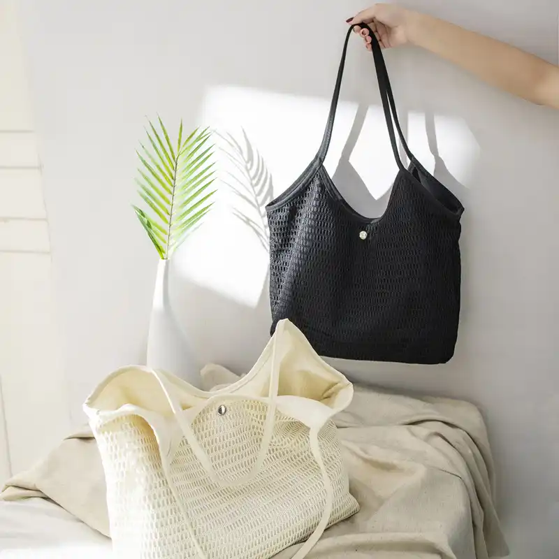 huge shoulder bags