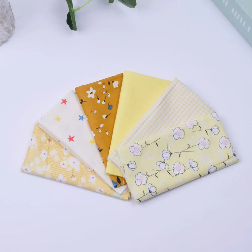 

DIY 6pcs/lots 25x25cm Yellow Floral Strawberry 100%Cotton Pur-cut Patchwork Fabric Bundle Sewing Quilting Crafts for Handmade