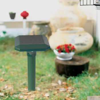 

1PC Animal Repeller Solar Ultrasonic Easy to Use Easy to Install Pest Repeller for Dog Squirrels Cat Raccoon