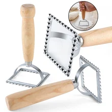 Классическая итальянская квадратная боковая Цветочная печенья для пасты, резак для кухни, форма для пасты, инструмент для штампов, резак с пляжной деревянной ручкой