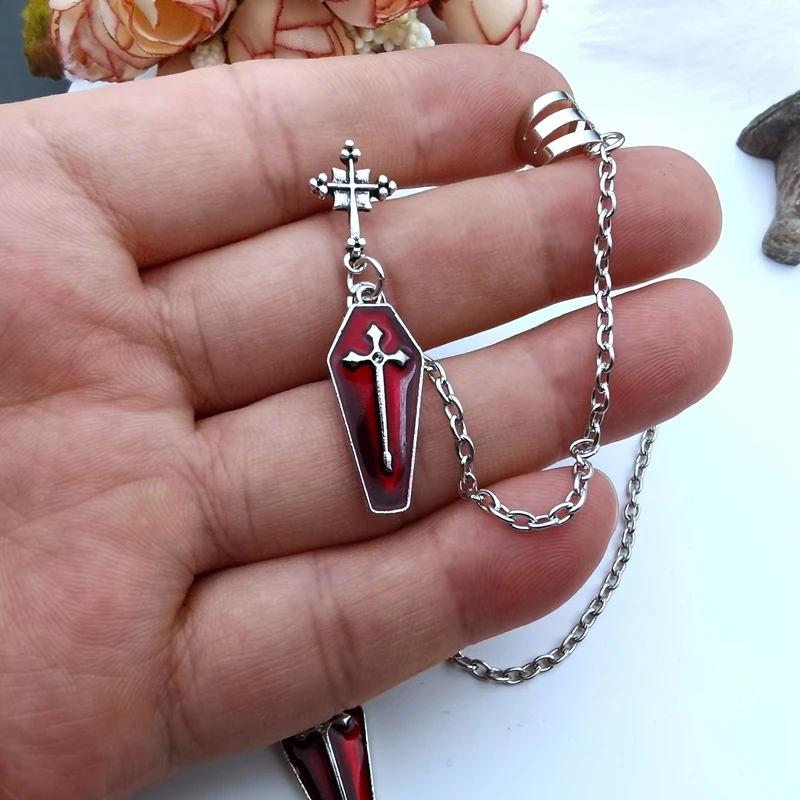 Серьги женские в виде гроба с подвеской креста | Украшения и аксессуары