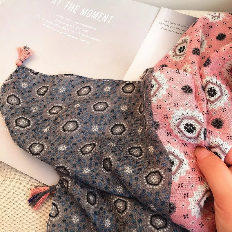 

Ladies New Fashion Aztec Ethnic Tassel Viscose Shawl Scarf Autumn Winter Warm Thick Pashmina Stole Muslim Hijab Sjaal 180*100Cm