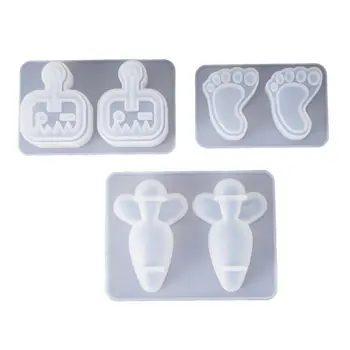 

Creative DIY Crystal Epoxy Mold Thermometer Footprint Carrot Shape Cute Pendant Decoration Silicone Molds