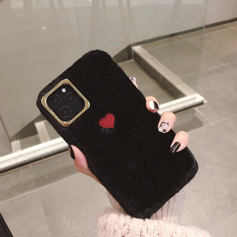 Winter Warm Love Heart Coque for Iphone 11 Case for Iphone 7Plus Xr X 6 6S 8 Plus Xs Max 11 Pro Max Case Fur Hair Plush Cover - Цвет: BK