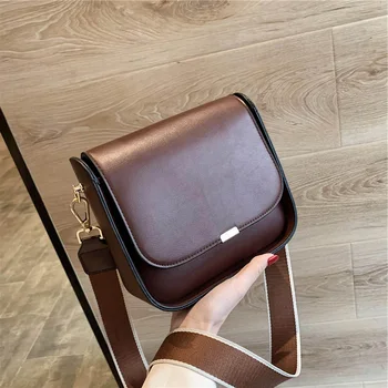 

Wild super fire bag women's bag 2020 new spring and summer high sense French niche fashion texture slanting tide
