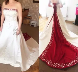 Red And White Satin Embroidery Wedding Dress Vintage Retro Strapless A Line Lace-up Court Train Country Bridal Gowns Vestidos