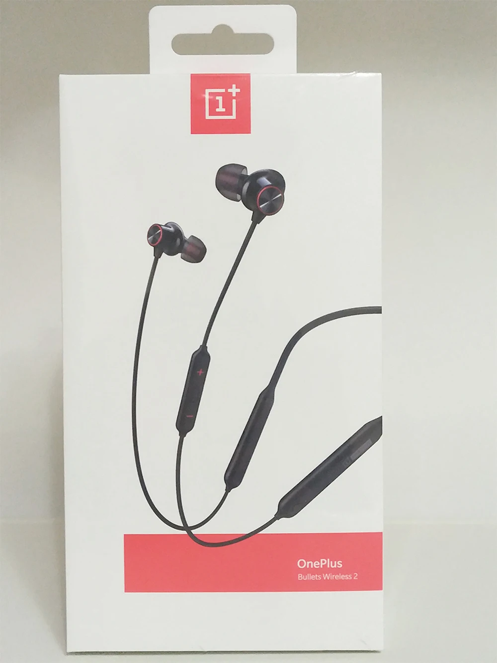 07 OnePlus Bullets Wireless 2 earphone